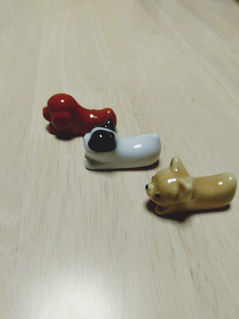 犬のかわいい箸置き